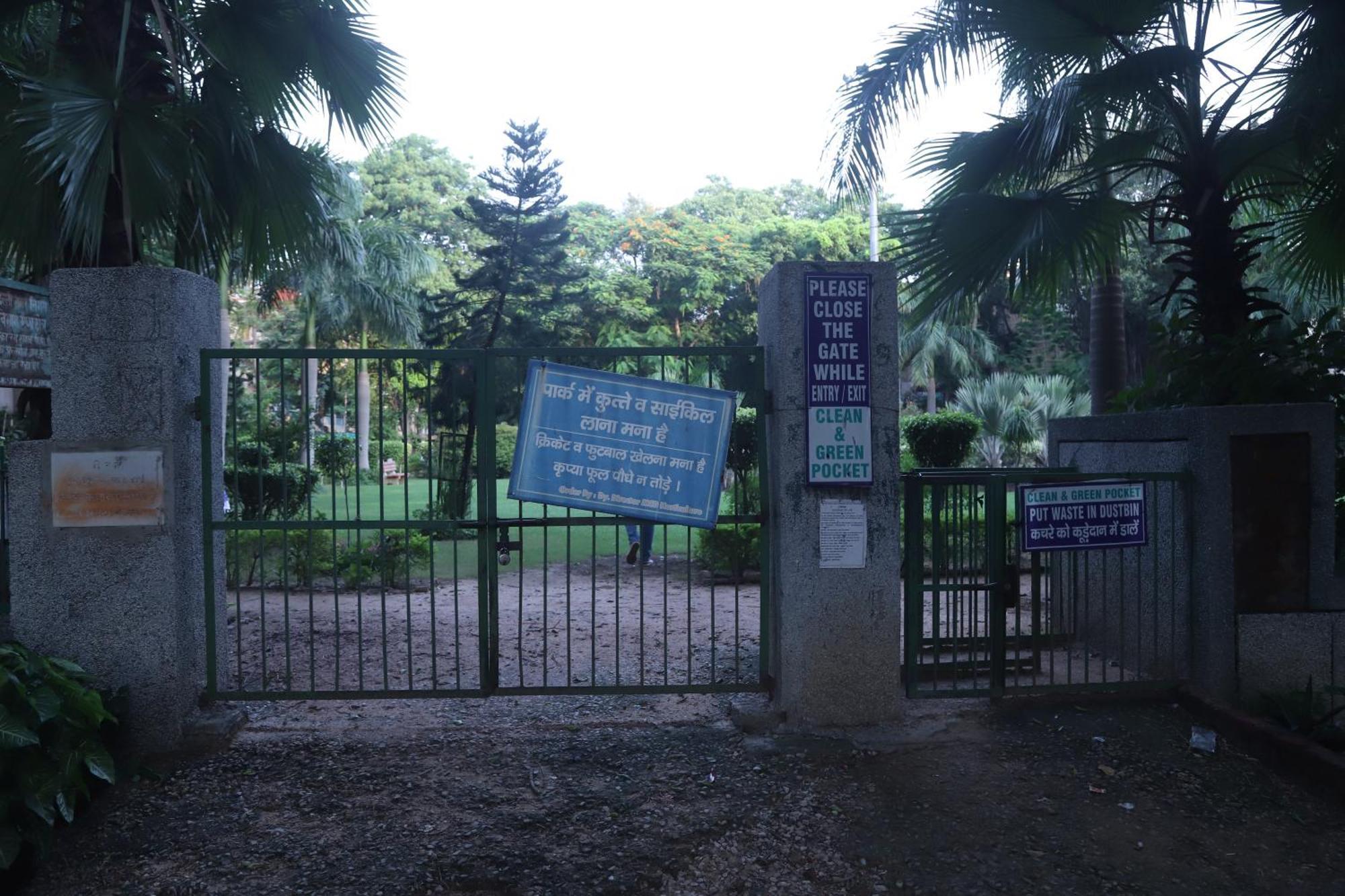 Divine India Service Apartment 3Bhk,B57 Sarita Vihar,Apollo Нью-Дели Экстерьер фото