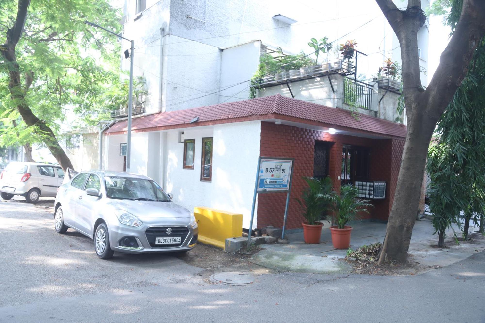 Divine India Service Apartment 3Bhk,B57 Sarita Vihar,Apollo Нью-Дели Экстерьер фото
